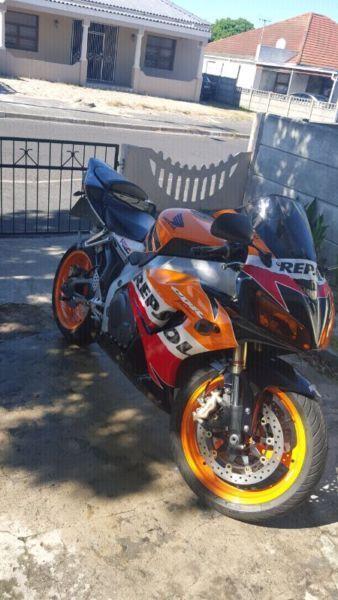 HONDA CBR 1000 REPSOL