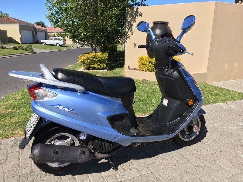 2006 Suzuki AN 125 Scooter (4 stroke)