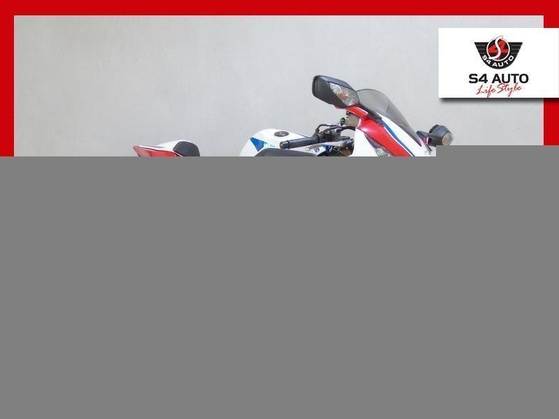 2015 HONDA Cbr 1000rr