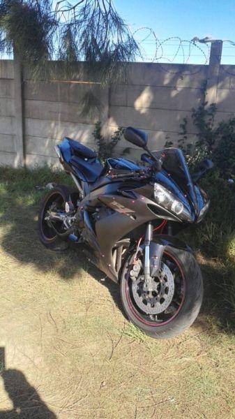 Yamaha R1 2006model for sale