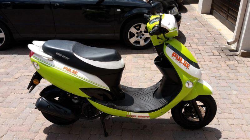 Big Boy 150 Pulse scooter mint condition
