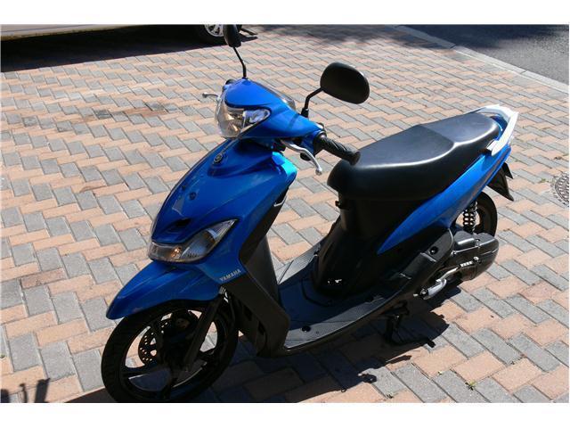 Yamaha Mio 125cc Scooter, 5000 kms, REDUCED, one owner, FSH, never in accident, immaculate
