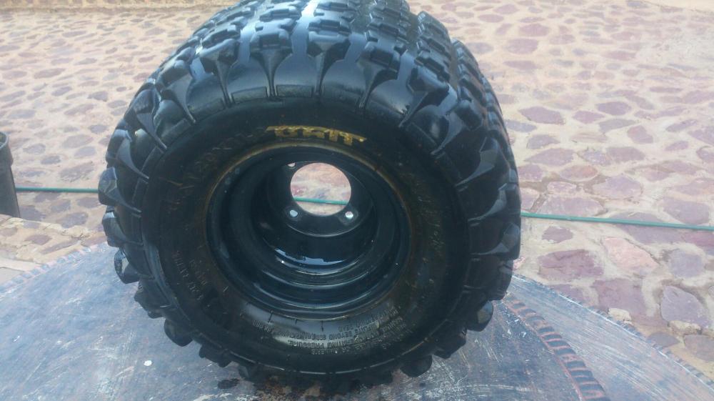 Yamaha blaster Tyre and rim for sale