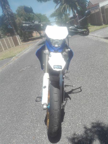 2005 Yamaha WR SUPER MOTARD