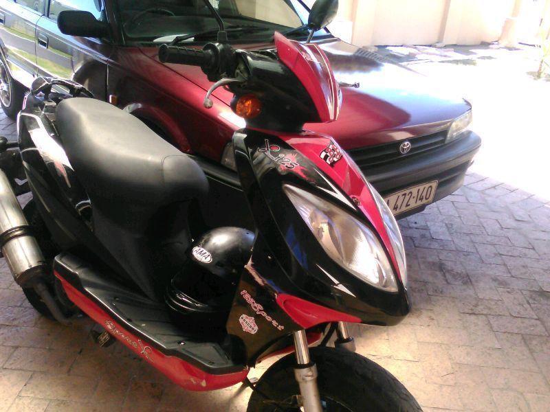 B B scooter sport for sale urgently, good engine , good body, drive away negotiable