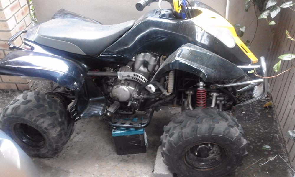 Dacar quad bike 200cc manual transmission R3500