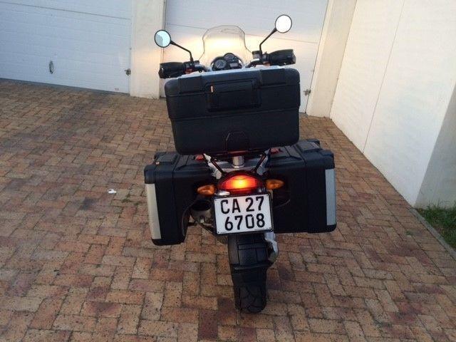 2005 BMW R1200GS plus extras