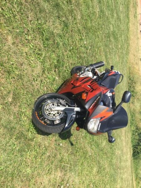 1998 Honda cbr600 f3 for sale runs great no issues mechanically sound