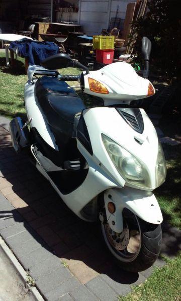 motomia scooter