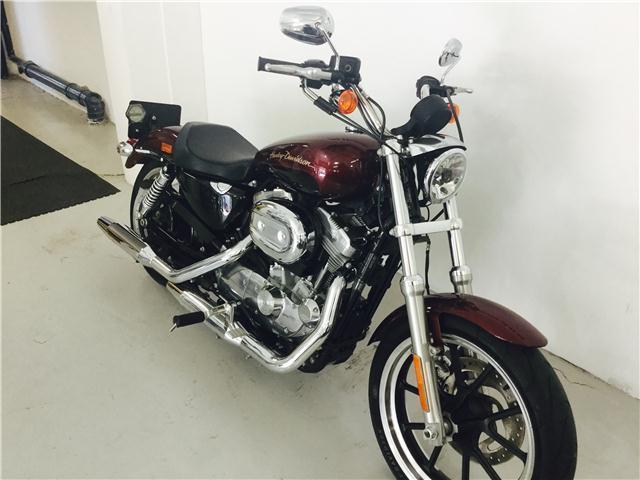Harley-Davidson Sportster 883 Super Low - METALHEADS MOTORCYCLES