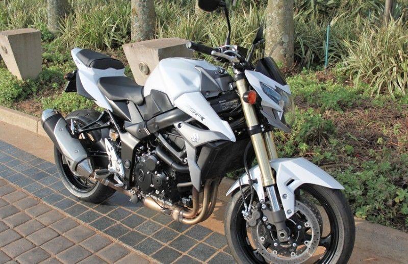 2015 Suzuki GSR 750 - END OF YEAR SPECIAL!
