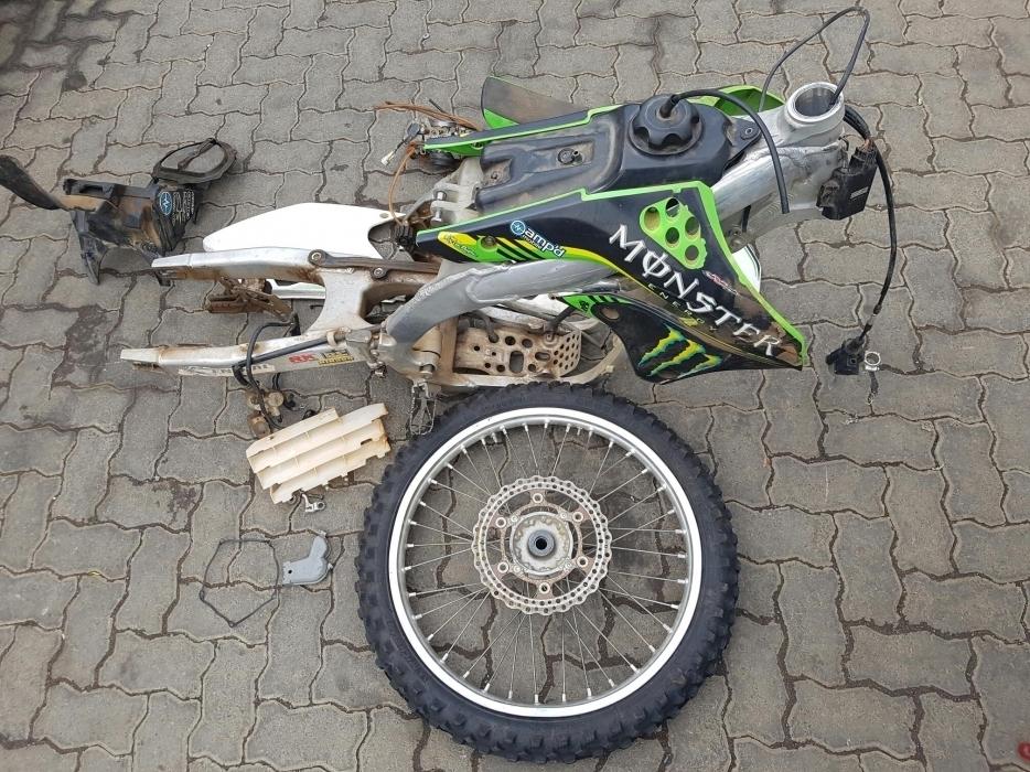 KX450F 2007 Stripping for spares ONLY
