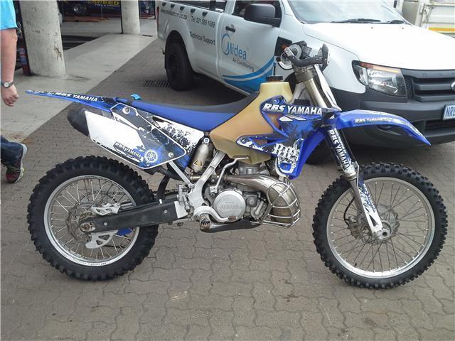 2009 YAMAHA YZ 250 2 STROKE WR CONVERSION FOR SALE !