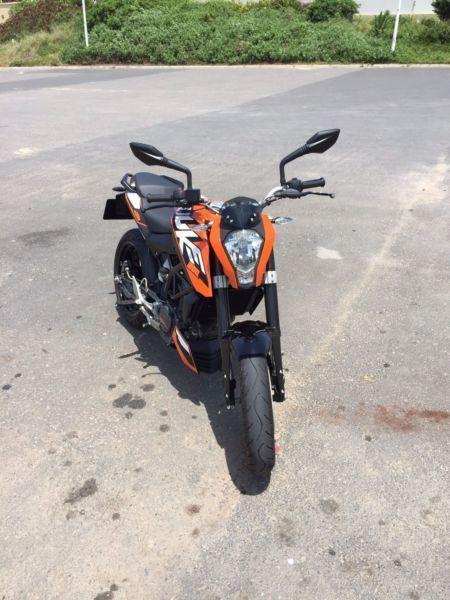 2015 KTM Duke 200 - brand new