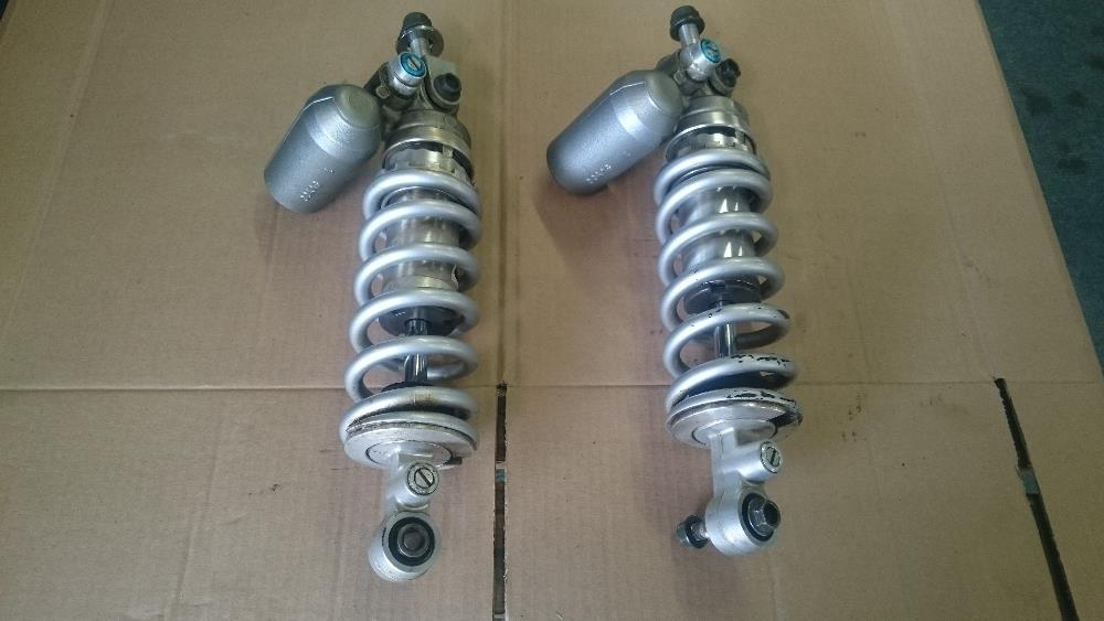 YAMAHA R1 swingarms and shocks [04-06 and 07-08 ]