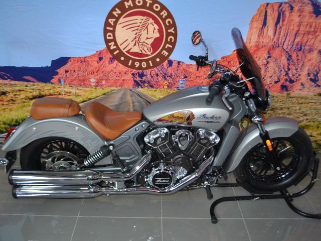 2015 Indian Scout, 9000 km
