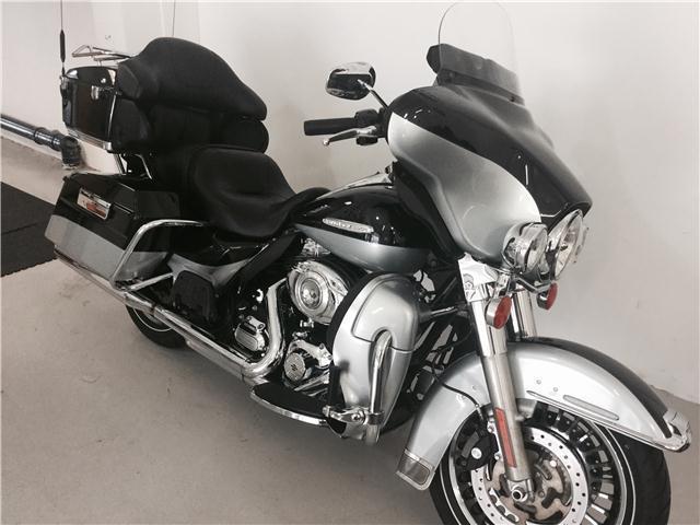 Harley-Davidson Ultra Glide Limited - METALHEADS MOTORCYCLES