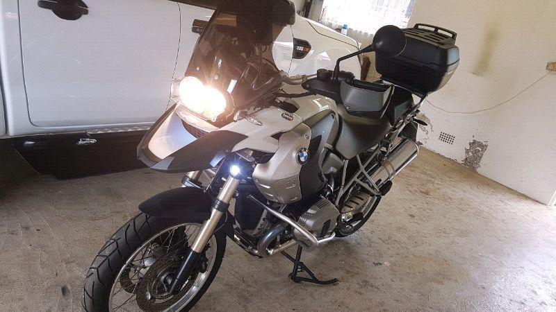 2012 BMW R1200GS with trailer & extras