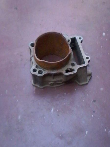 Suzuki Ltz 400 spares