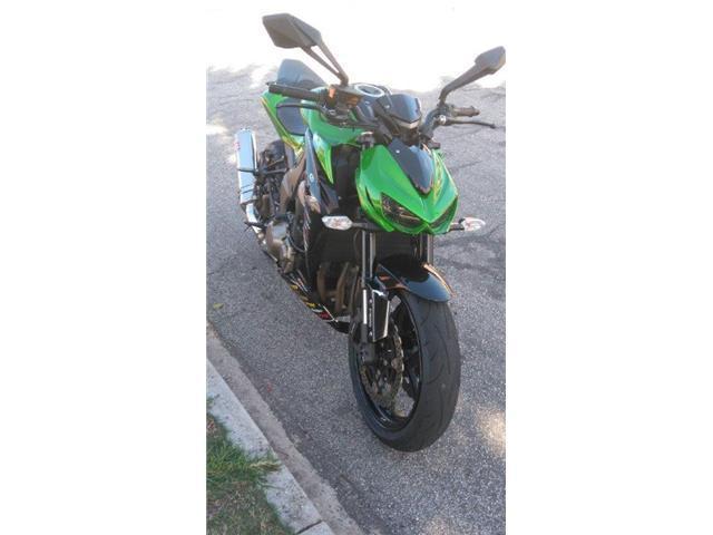 2015 Kawasaki Z1000 5200kms Green