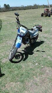 125 on-off road R2000 negotiable