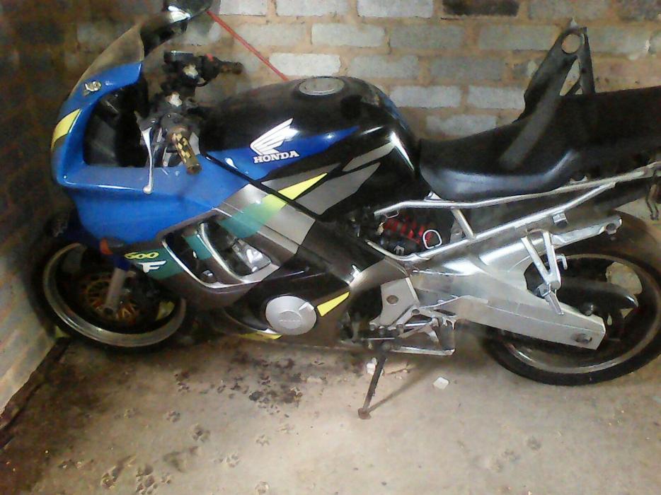 CBR600F motorcycel