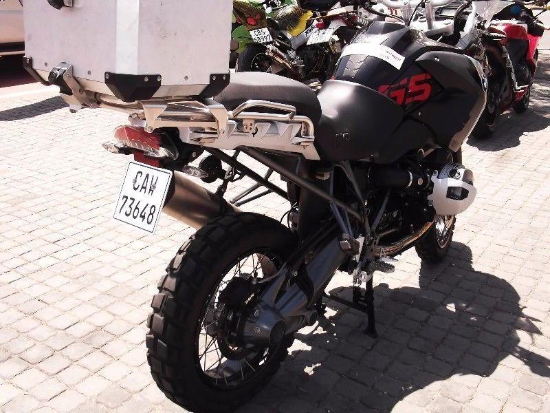 BMW R1200GS Triple Black ????? The 2Wheelers den, Of Course !!!!!