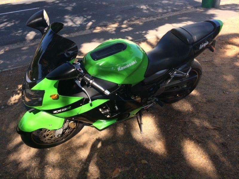 Kawasaki Ninja Zx12R - Brick7 Motorcycle