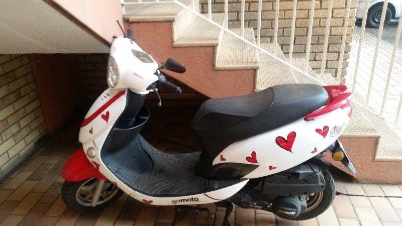 Gomoto 125cc Scooter for sale