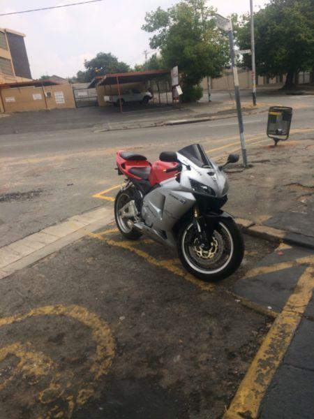Honda CBR 600