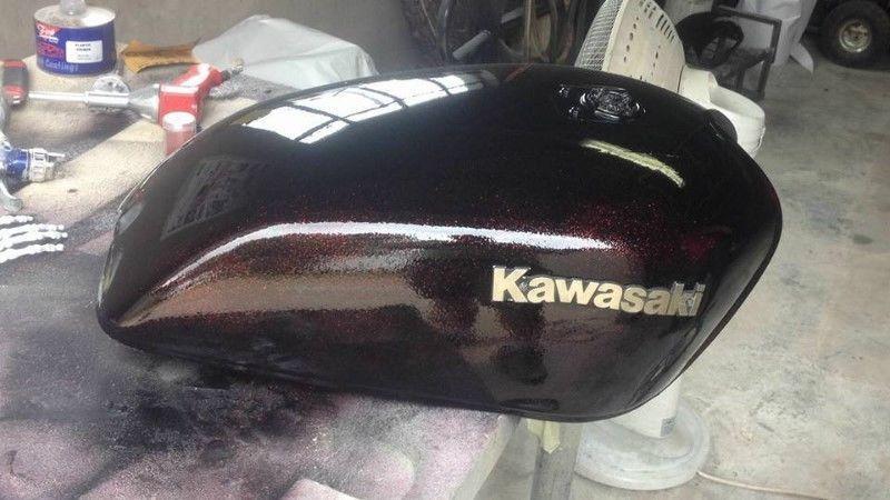 Kawasaki Z750 customed