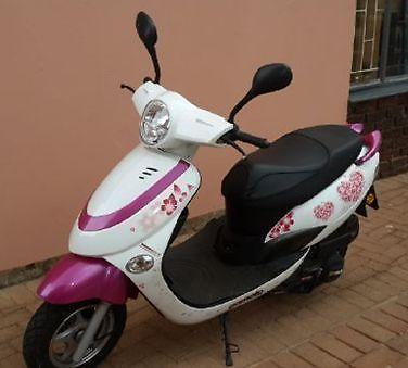 GoMoto Scooter For Sale