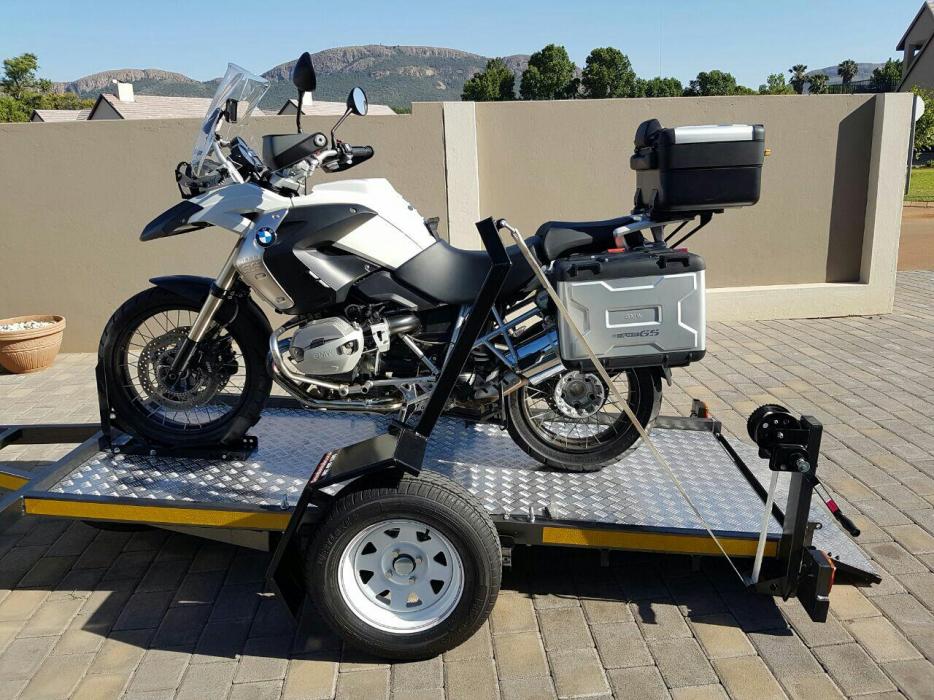 BMW GS1200 with trailer and riding equipment
