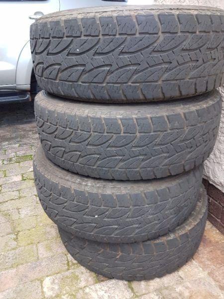 4 x 2nd Toyota Fortuner/Hilux tyres