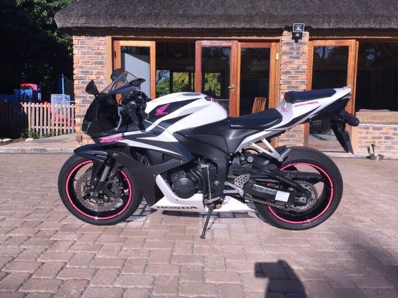 CBR 600 RR 2008 model in immaculate condition