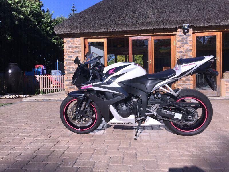 CBR 600 RR 2008 model in immaculate condition