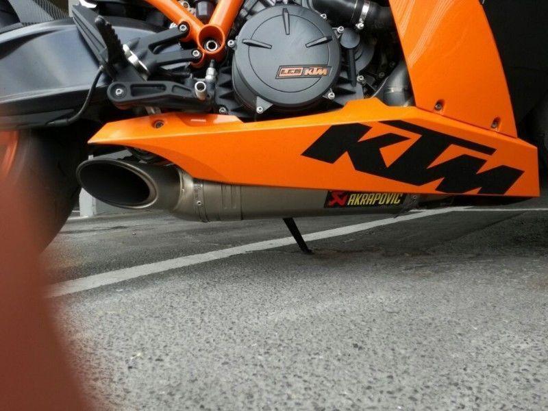 KTM RC8R 2015