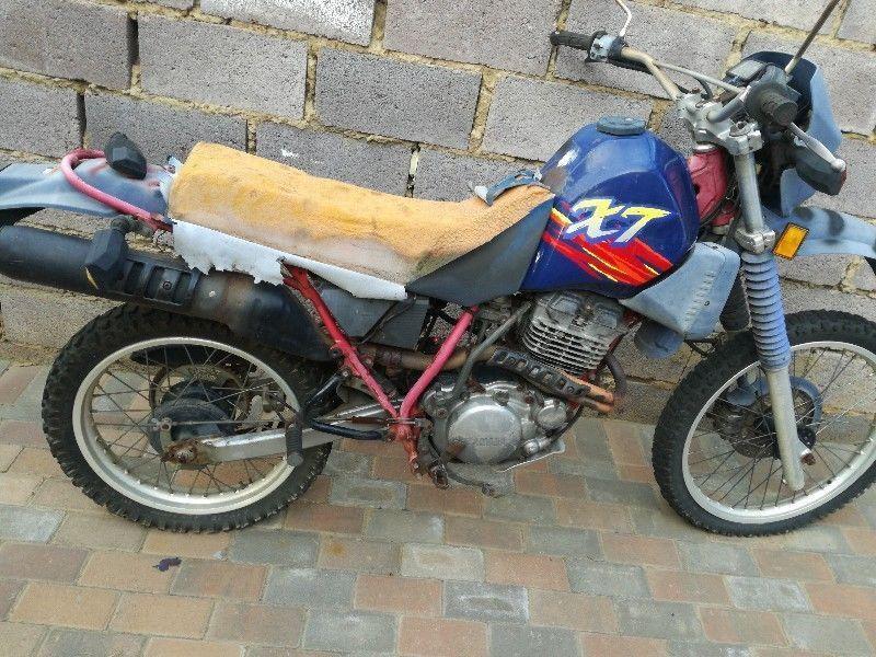 1993 Yamaha XT