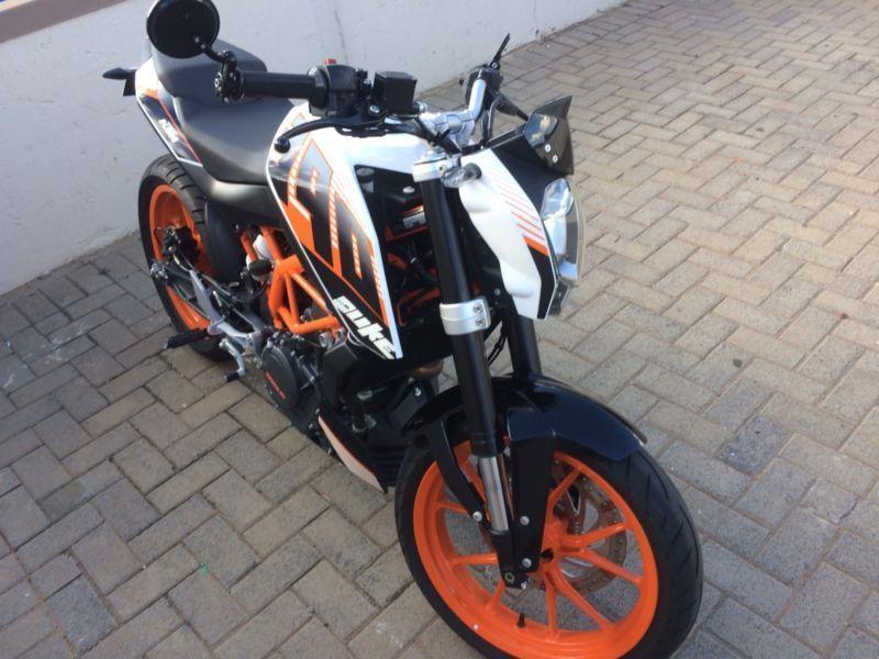 KTM 390 Duke