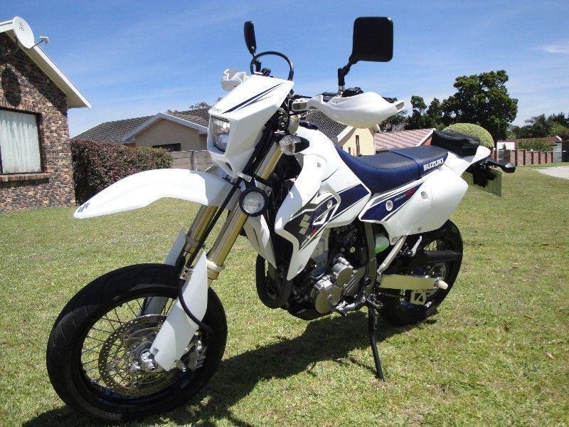 Suzuki DRZ 400SM spotless condition