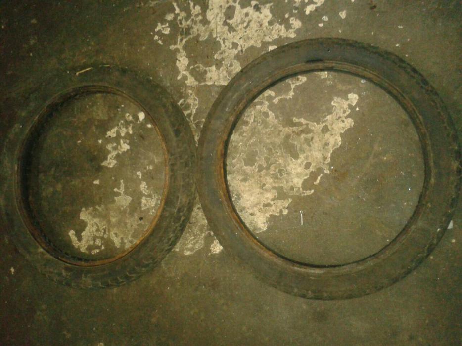 2 Bike tyres for sale