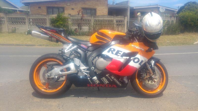 2005 Honda CBR 1000 RR