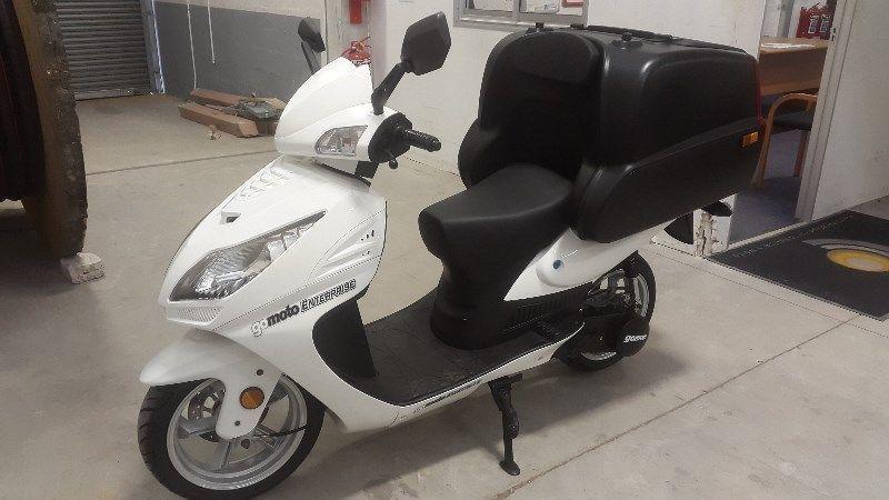 Brand new Gomoto Enterprise Scooter for sale