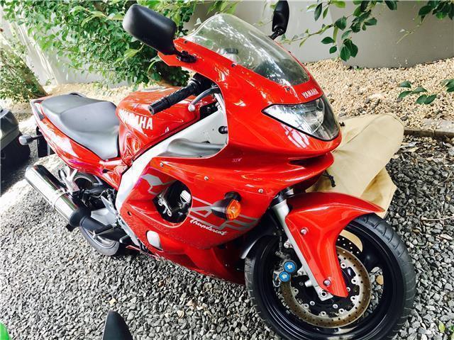 5600 kms!! YZF 600 THUNDERCAT!! RARE FIND!!!
