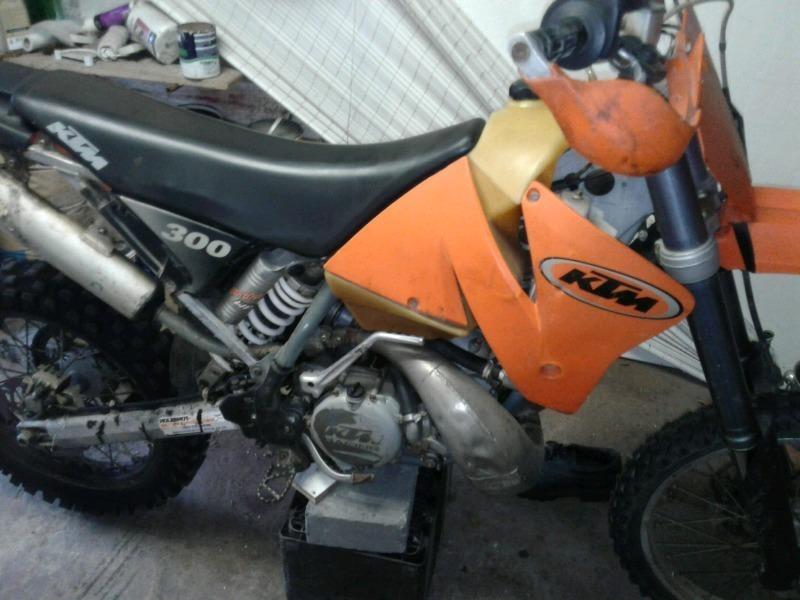 KTM 300 + RM 250 (project ) R18 000 onco