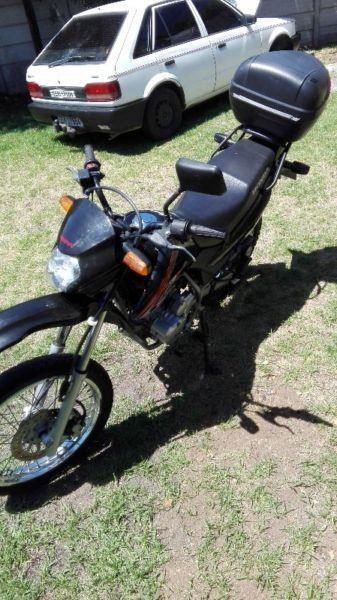 2012 HONDA XR 125 in Hermanus, needs back tyre and battery, drives nicely