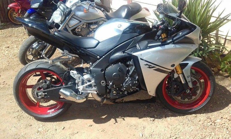 2011 Yamaha YZF-R
