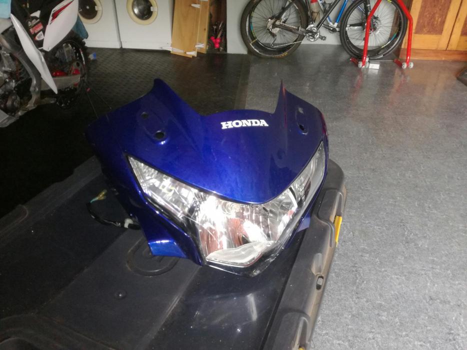 Honda CBR 250r Headlight unit
