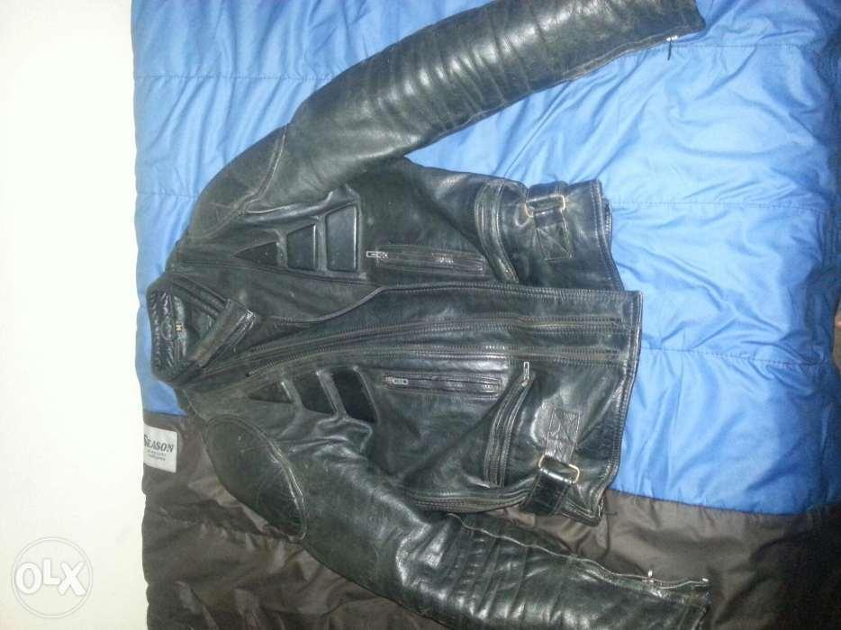 Motorcycle jacket size meduim