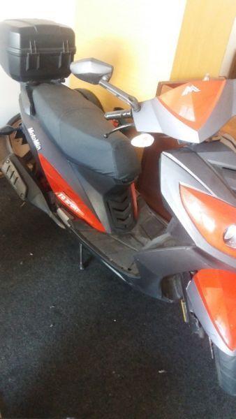 MotoMia Java 170cc Sport Red